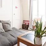 Charmant Studio Proche De Montmartre