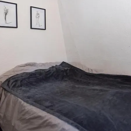 Charmant Studio Proche De Montmartre Appartamento Parigi